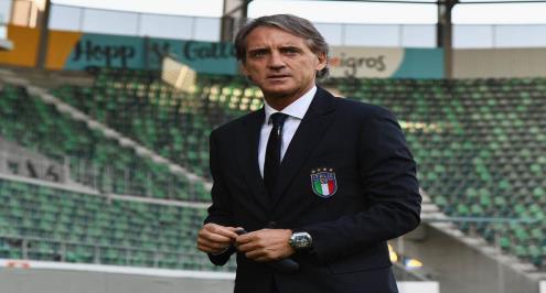 الاتحاد الإيطالي يمدد عقد مانشيني حتى عام 2026